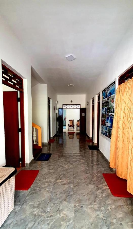 Guesthouse Kind And Love Hikkaduwa Exterior photo